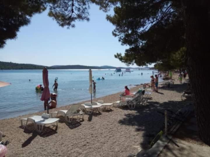 Authentic Camping Dalmatia Pirovac Esterno foto