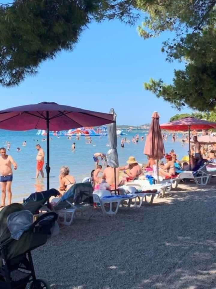 Authentic Camping Dalmatia Pirovac Esterno foto