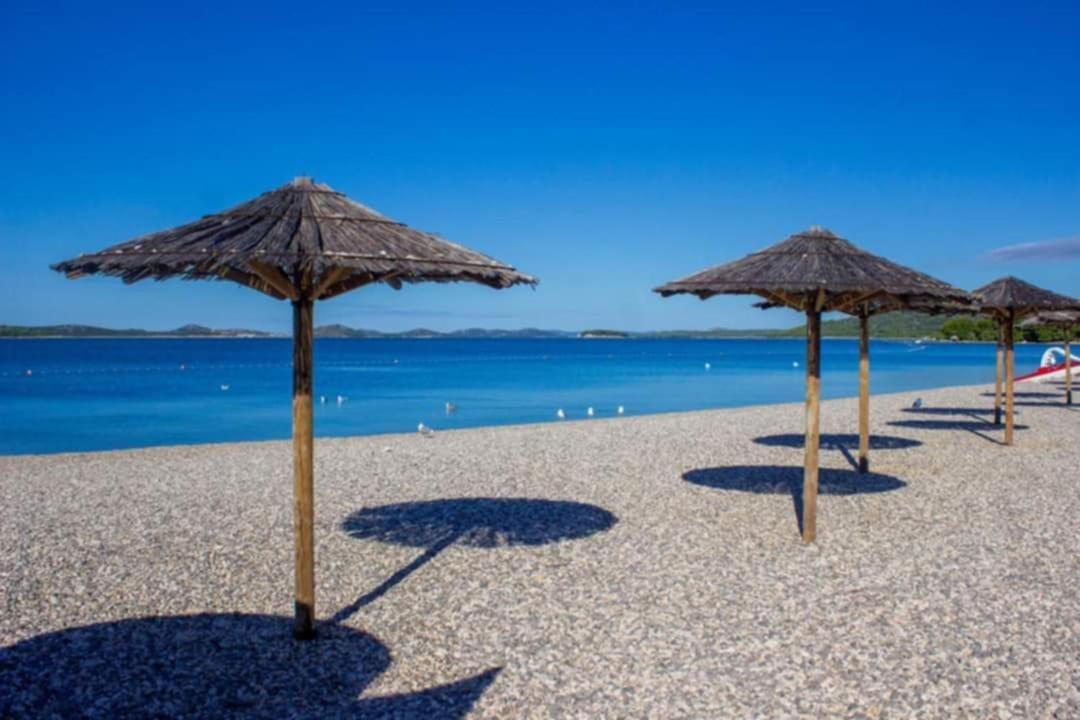 Authentic Camping Dalmatia Pirovac Esterno foto