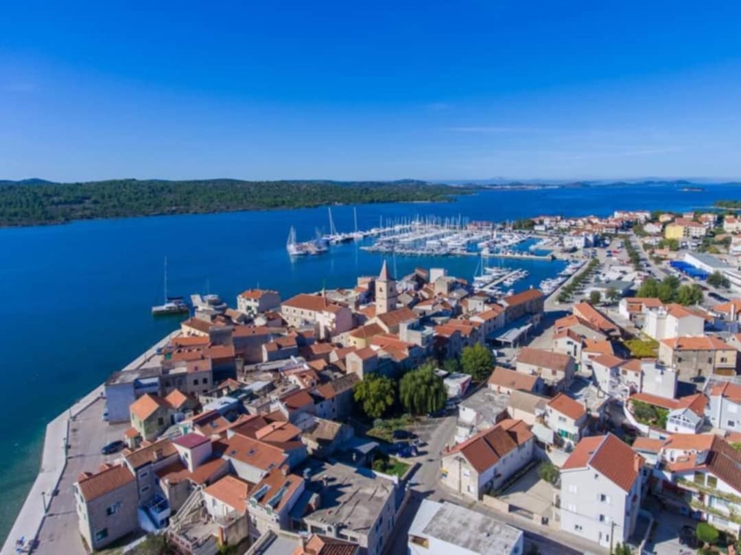 Authentic Camping Dalmatia Pirovac Esterno foto